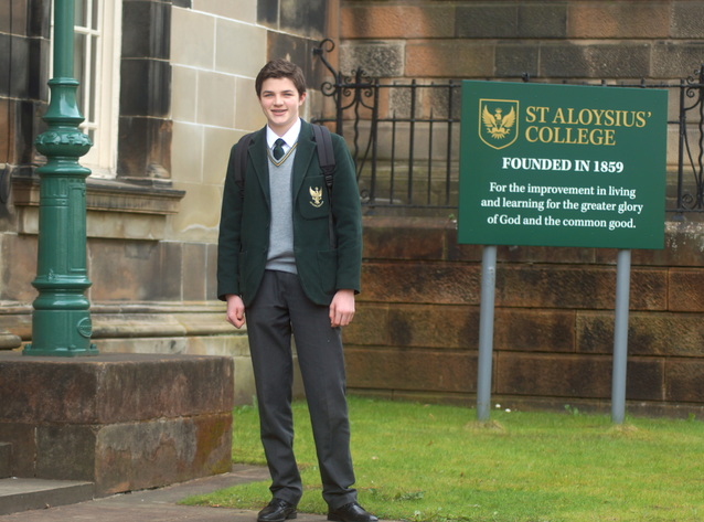 French Exchange Pupil Reflects on Three Weeks in the Green Blazer