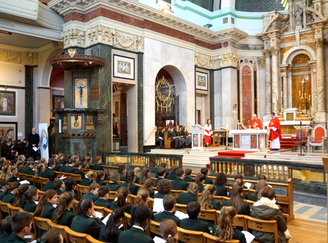 College Joined by Jesuit Provincial to Celebrate Feast of St John Ogilvie