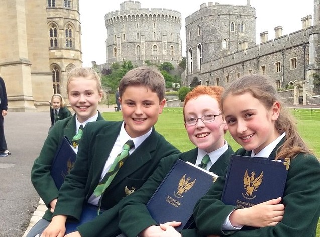 Schola Performance is Fit for a King on Tour of Windsor