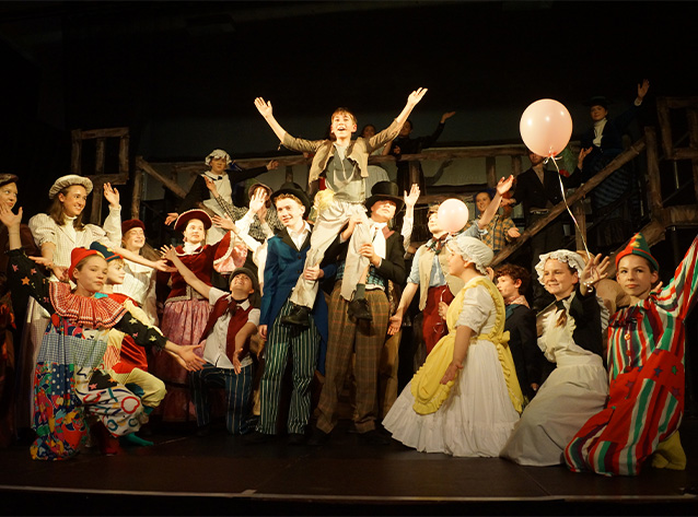 ST ALOYSIUS' COLLEGE PRESENTS OLIVER!